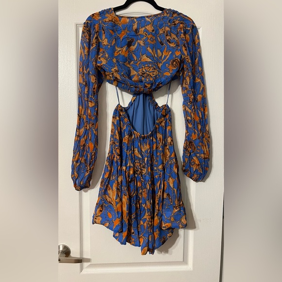 A.L.C. sz4 cut out dress - this season; worn once - Picture 2 of 3